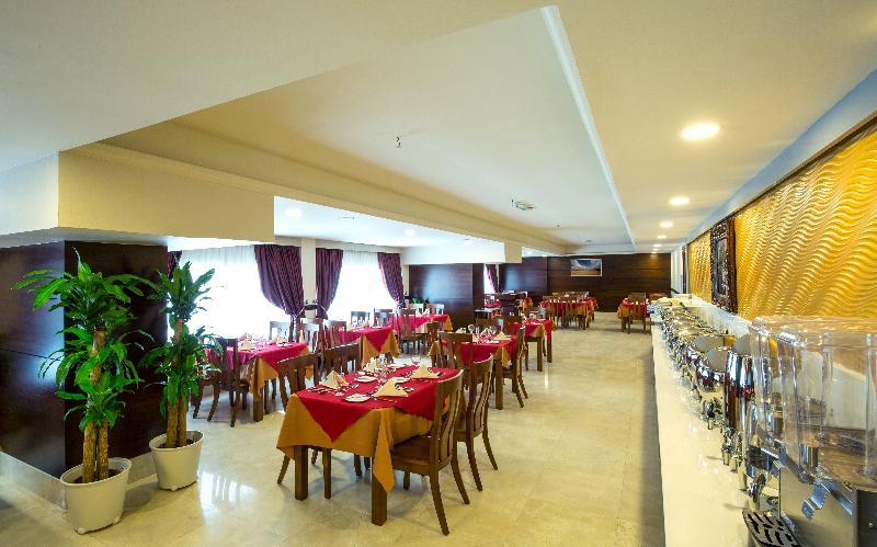 Queen Palace Hotel Abu Dhabi Exterior photo